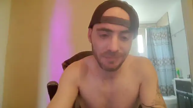 Huntzg23 webcam