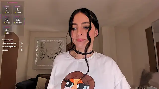 MilaLawrence webcam