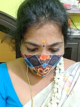 Tamil_Mithra webcam
