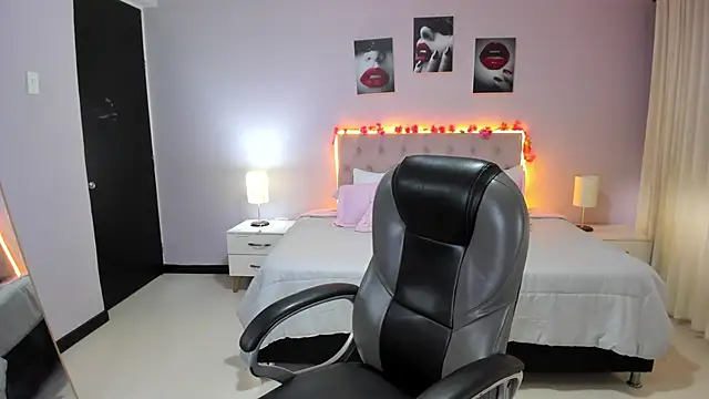 Miss_Cataleya__ webcam