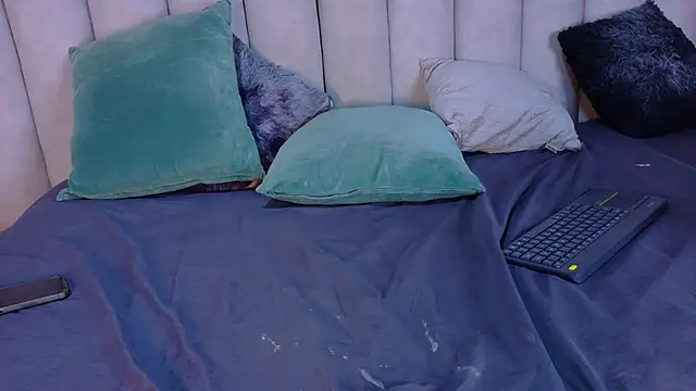 MyApril__ webcam