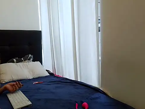 july_fucha webcam