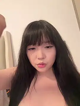 美女iu-1314在线直播