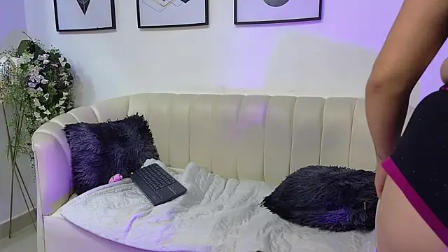 LucyClem webcam