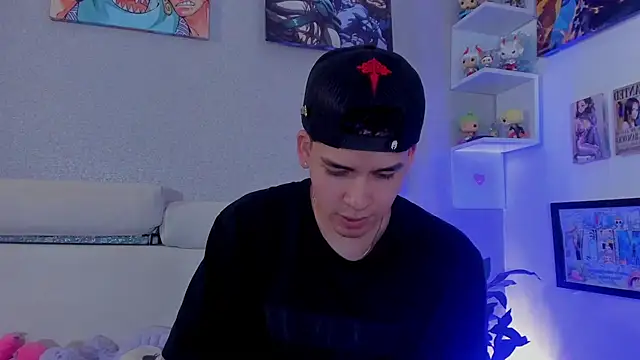 strong_rock69 webcam