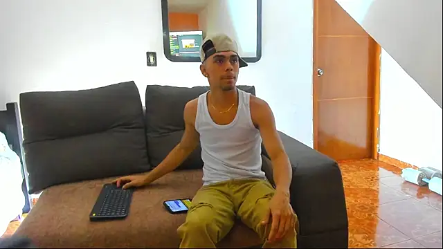 Teo_Rave webcam