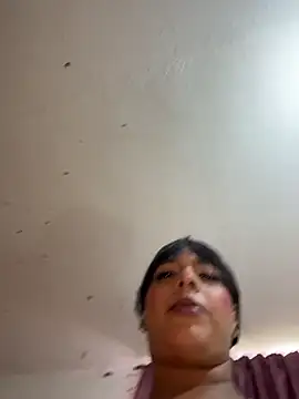 Newshantal_ webcam