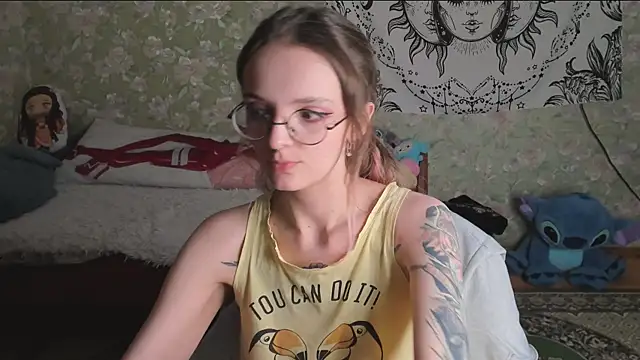 Cutie_Adelia webcam