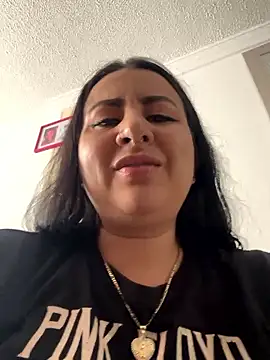 Abril_Luv webcam