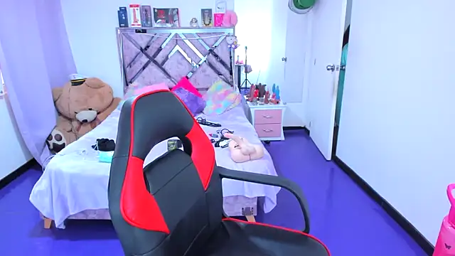 Luna_Analya webcam