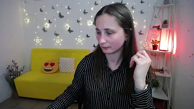 MichelLeee webcam