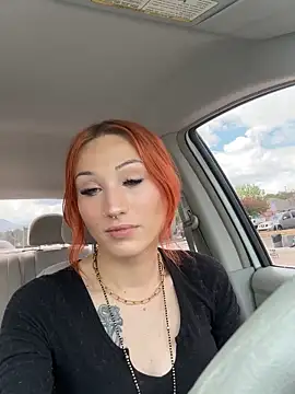 ThornsandHoney webcam