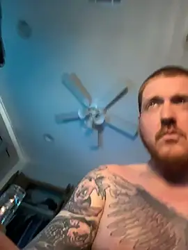 CloudyKingG live sex cam
