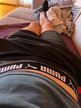 nightbound99 (M young) - dick play