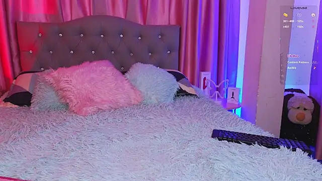 Emiily_Scott1 webcam