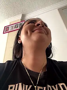 Abril_Luv webcam
