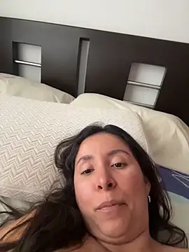 emely_sexx20 webcam