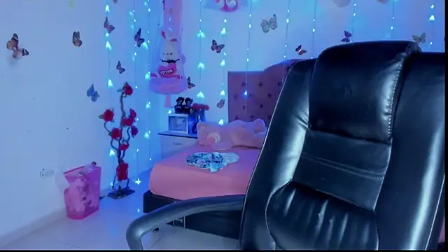 Dana_Jeins webcam