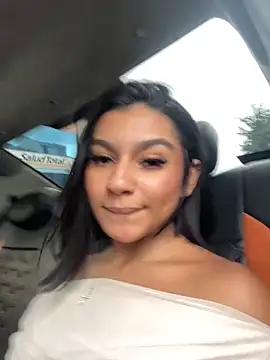 AlyssaRay webcam