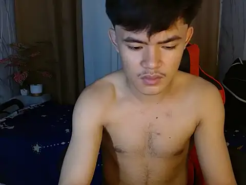 YourNaughtyTwink_69 live sex cam