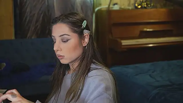 VanessaDoyle webcam