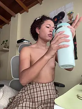 GabriSaenz live sex cam