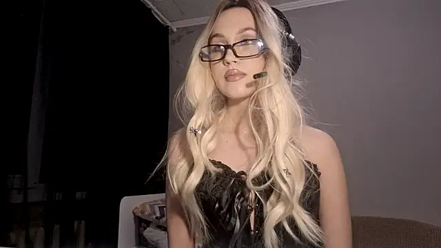 Katrinethequeen webcam