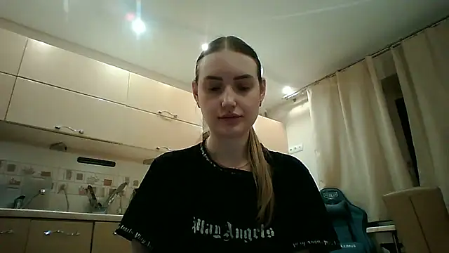lisanta - Lisanta's free webcam - UK Sex Cams