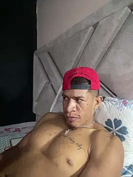 antonio_aguilarx webcam