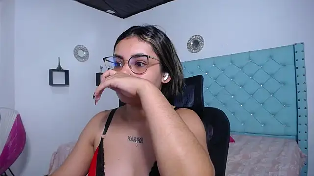 kathe-mills235 webcam