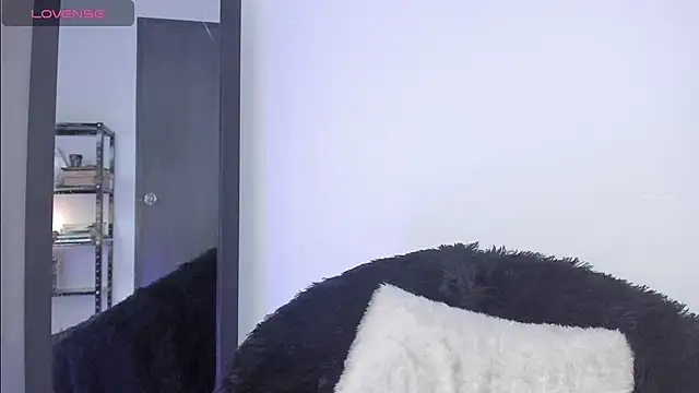 noemi_foxxx live sex cam
