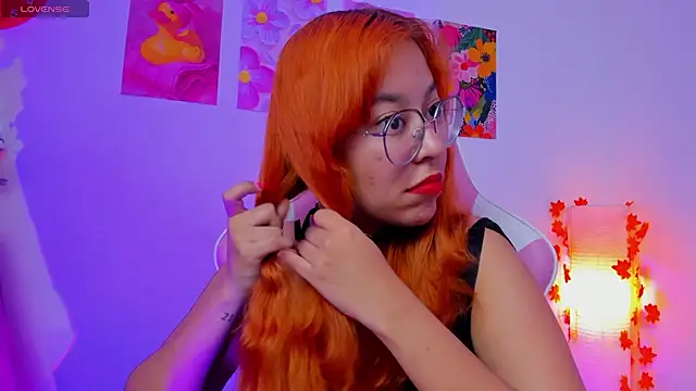_Moon_Johnson webcam