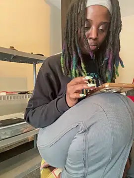 thechocolatepeach webcam
