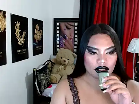 TSbrianaHugeCock webcam