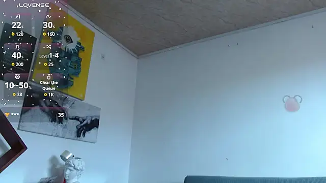 ZoeBakers_ webcam