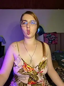 coravibes - CoraVibes's free webcam - UK Sex Cams