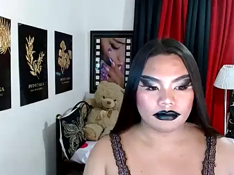 TSbrianaHugeCock webcam