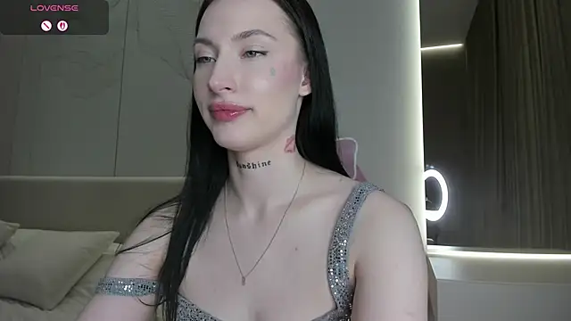 JenniferQueen11 webcam