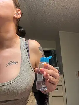 lolabunny9 webcam