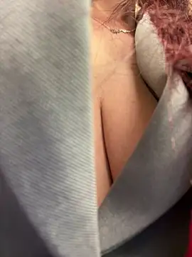 NataKitten live sex cam