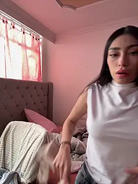 Webcam Model (Bonny_Eva)  is live.Free join now!