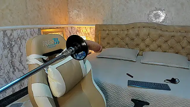EvaSpicy_ webcam