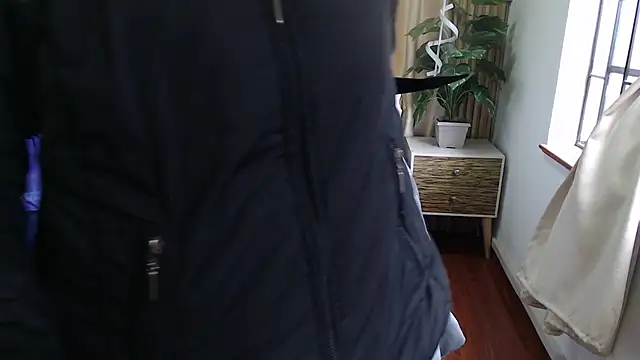 sasi_luna webcam
