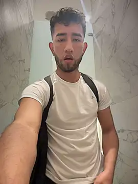 liam_bronw webcam