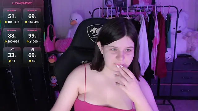 AmyVibess webcam