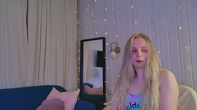 Beatrica_Klein webcam
