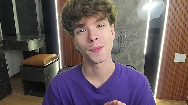 calvin_love_you webcam