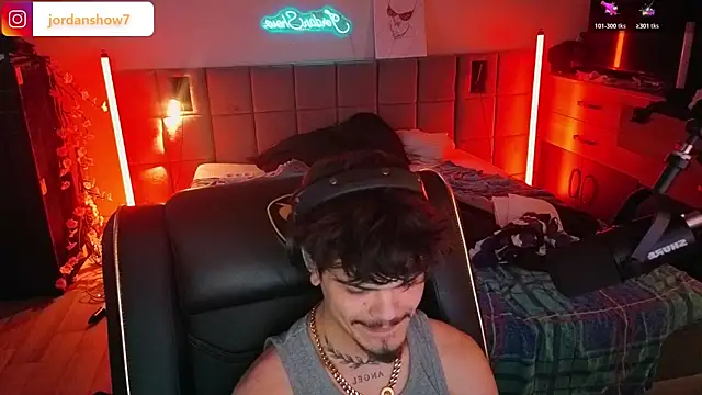 JordanShow webcam