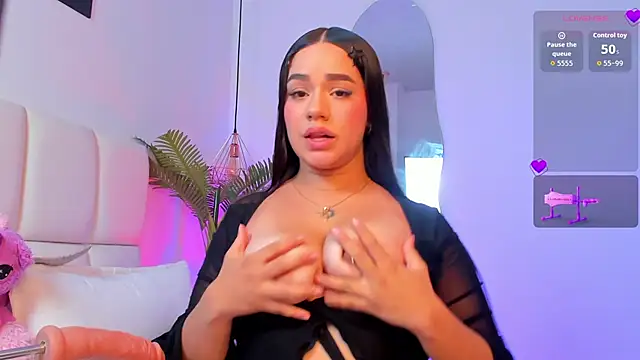 zoe_rivers webcam