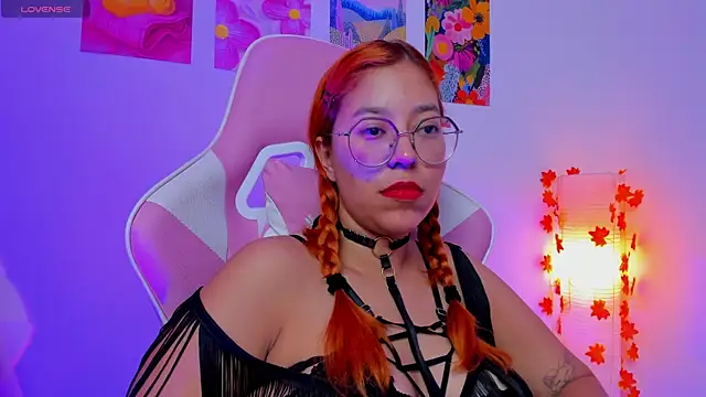 _Moon_Johnson webcam